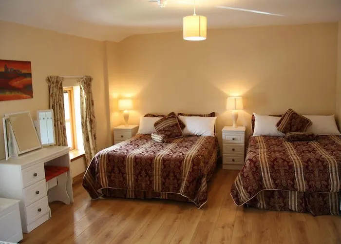 Newgrange 3* Donore (Meath)